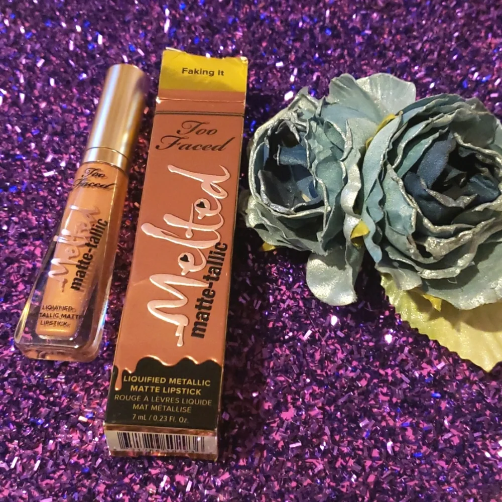 🌟HP🌟🧚‍♀️FAKING IT Too Faced DISCONTINUED Melted Metallic Lip NWT